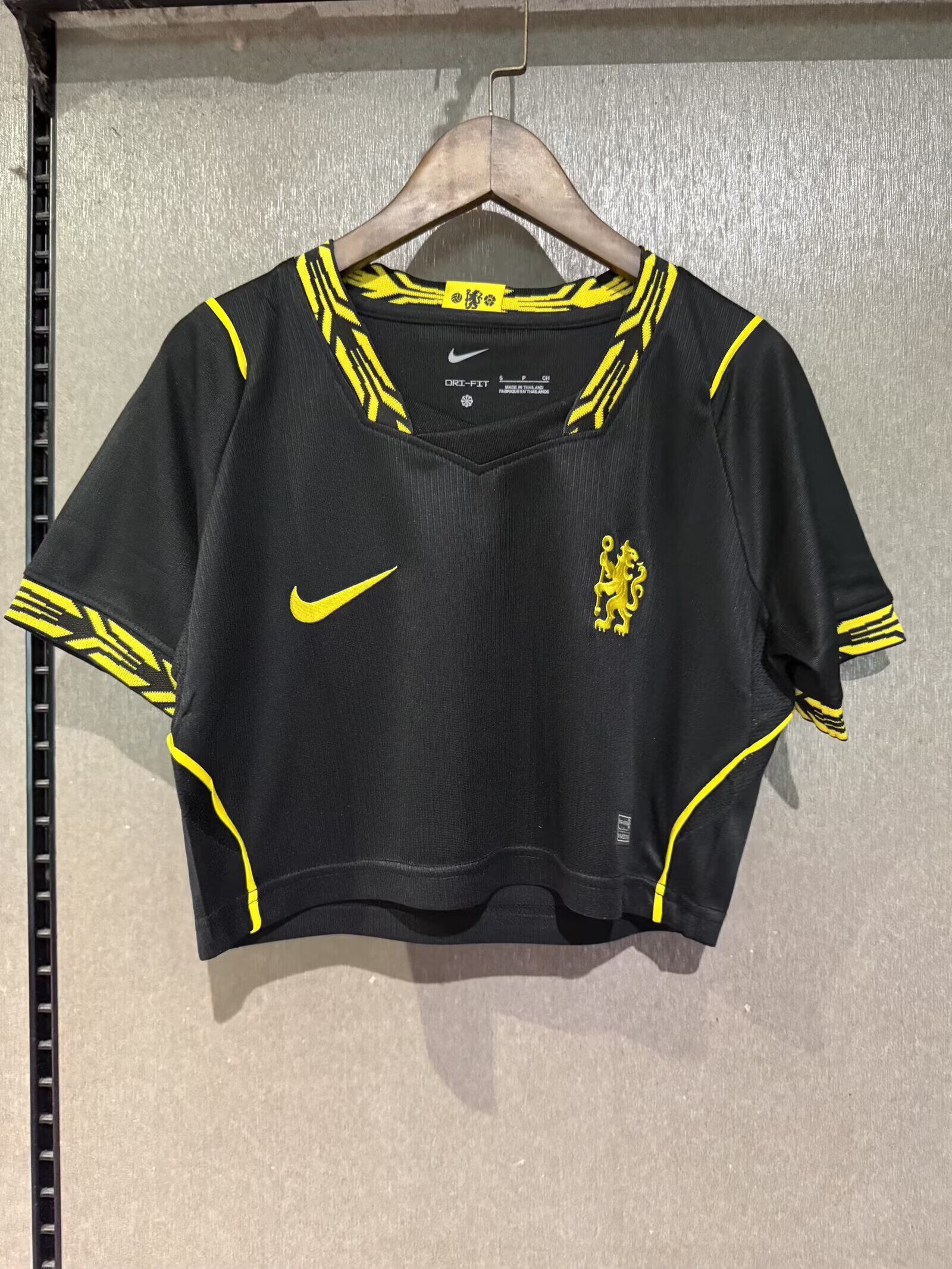 AAA Quality Chelsea Woman Short 26/27 Third Black Soccer Jersey